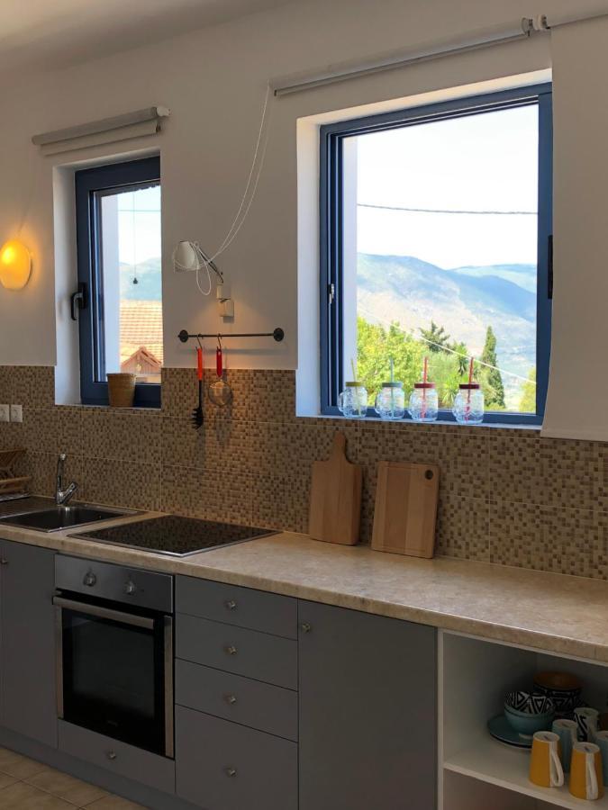 Villa Thea - Τhe View 1St Floor Áno Yerakaríon المظهر الخارجي الصورة