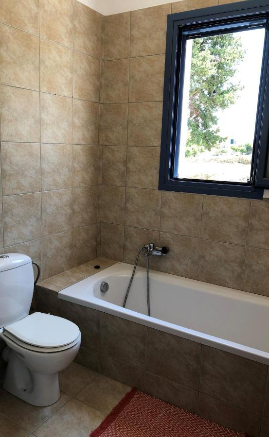Villa Thea - Τhe View 1St Floor Áno Yerakaríon المظهر الخارجي الصورة
