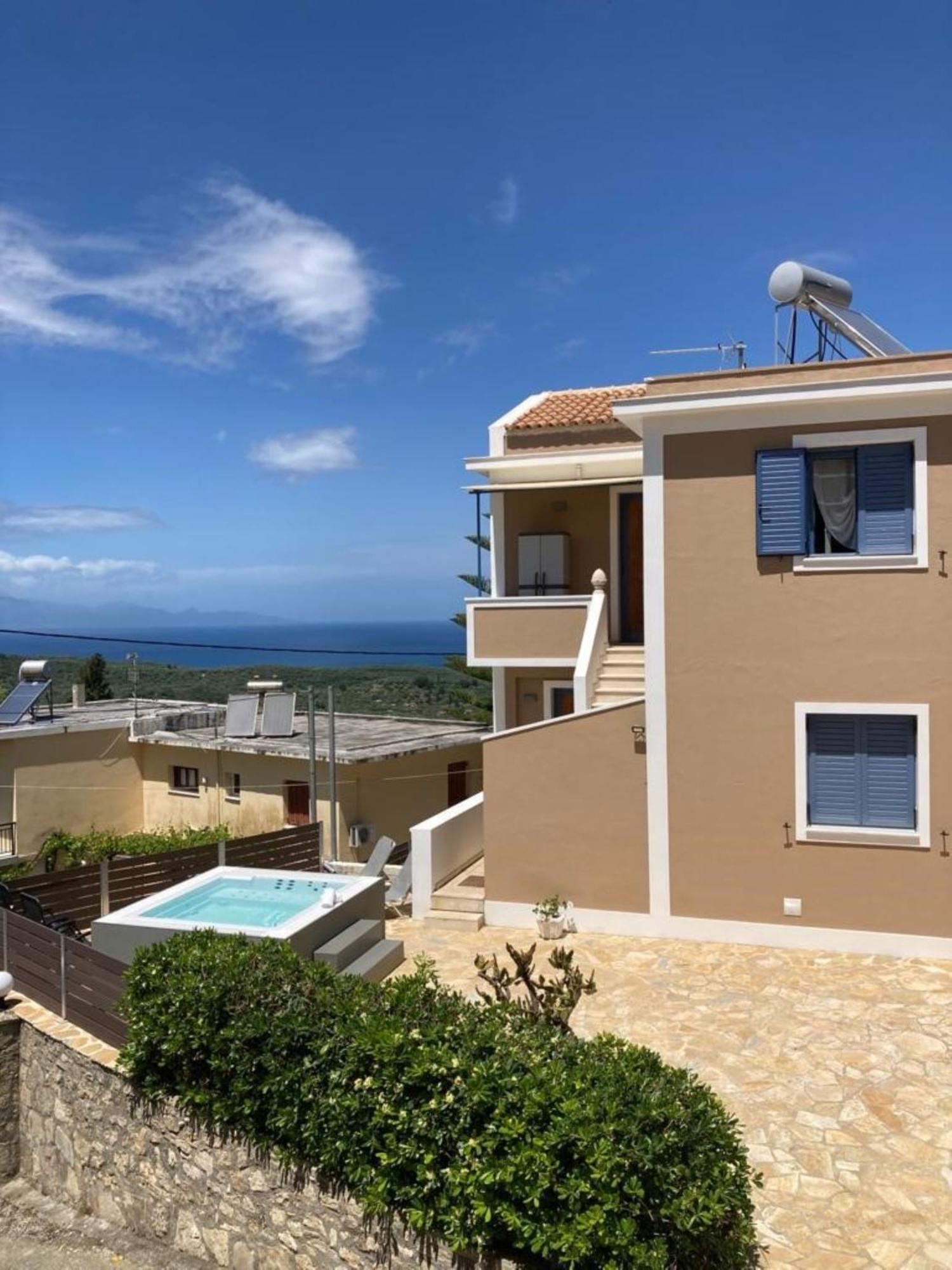Villa Thea - Τhe View 1St Floor Áno Yerakaríon المظهر الخارجي الصورة
